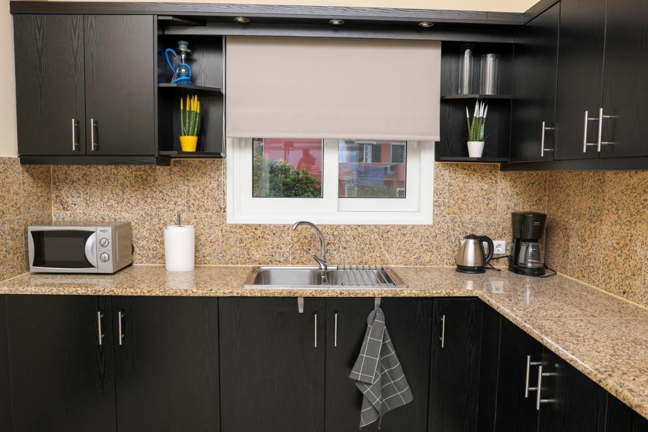 Kanalia View Apartment Bagian luar foto