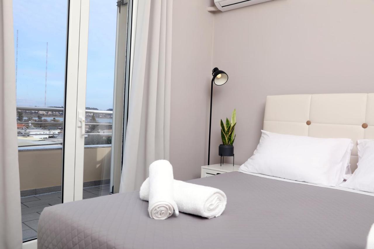Kanalia View Apartment Bagian luar foto