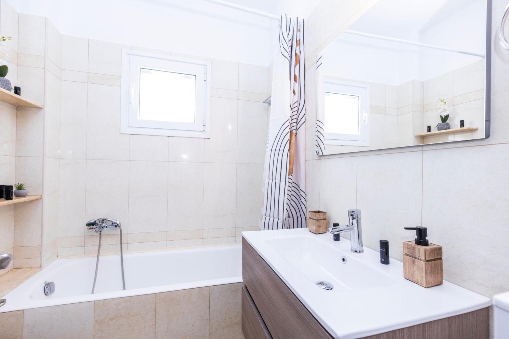Kanalia View Apartment Bagian luar foto